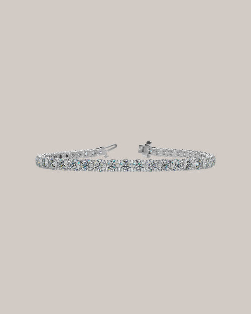 7 inch lab grown diamond tennis bracelet with 44 round diamonds totaling 11.00 ctw

