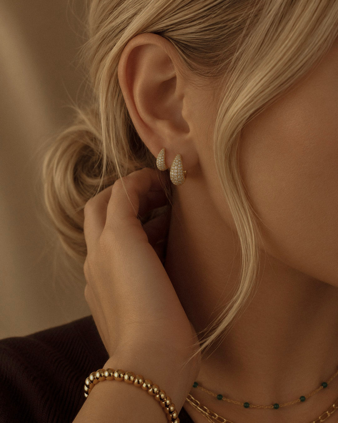 Pave Claw Hoops